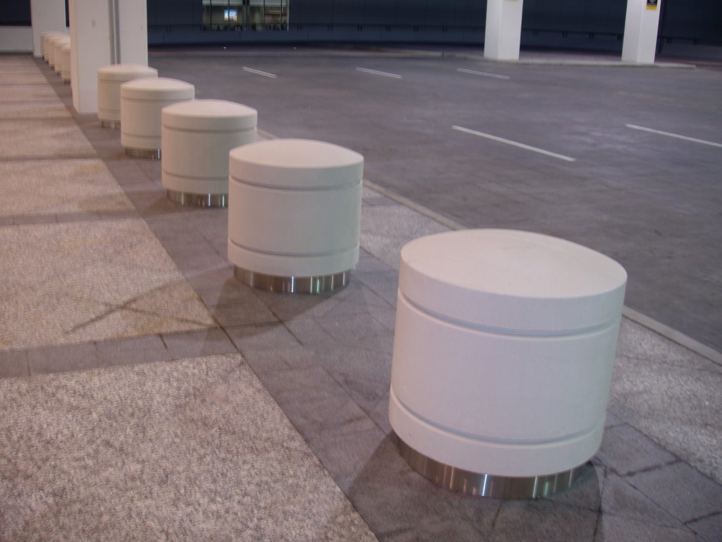 Permanent Bollards in Glass Fiber Reinforced Concrete